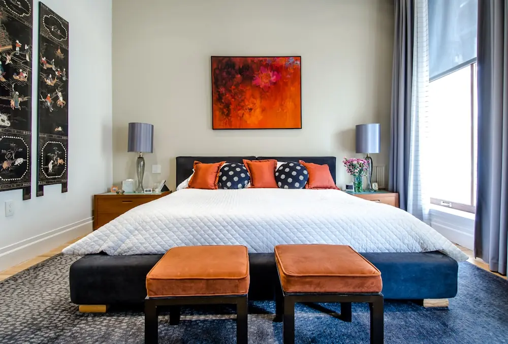 정돈된 침실